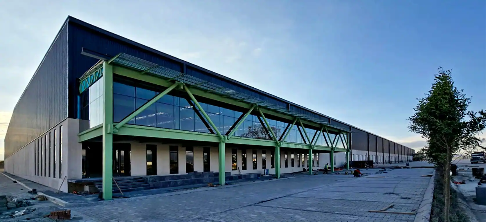 Nave industrial con disponibilidad inmediata en parque industrial Toluca 2000