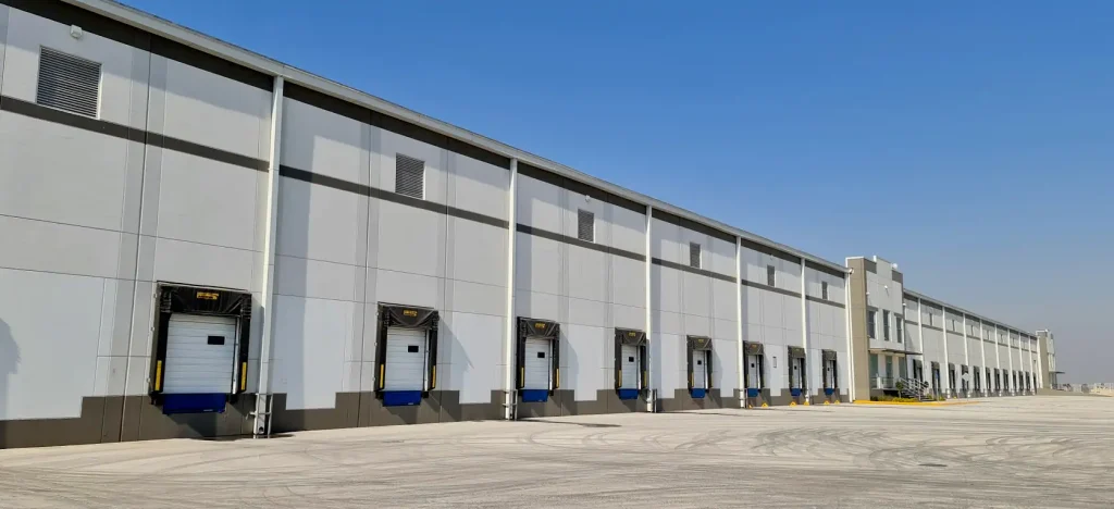 Nave industrial en renta dentro de parque con resguardo permanente en Mexiquense