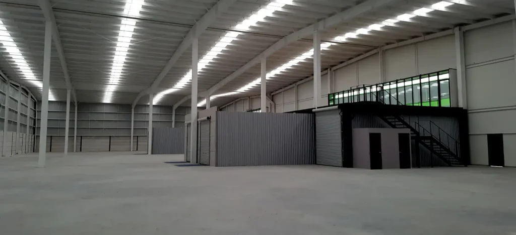 Mezzanine de 288 m² dentro de nave industrial en Tultepec